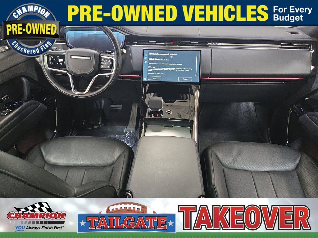 Used 2025 Land Rover Range Rover Sport SE AWD/4WD image 13