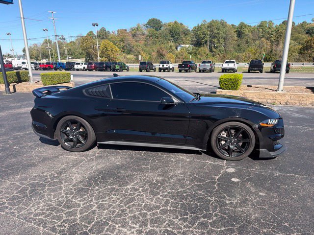 Used 2020 Ford Mustang GT w/ Equipment Group 301A RWD image 3