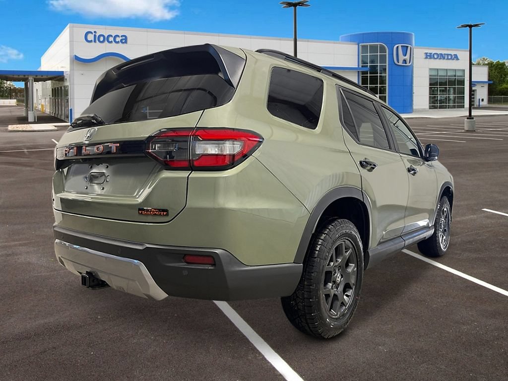 New 2026 Honda Pilot TrailSport image 7