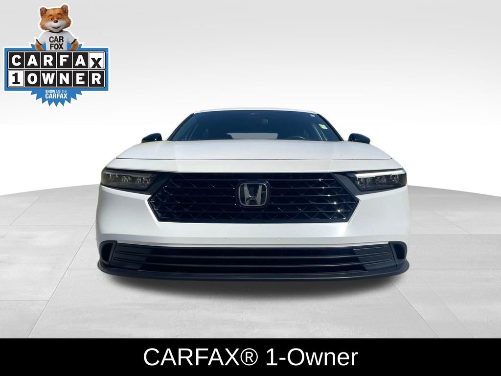 Used 2023 Honda Accord Sport image 2