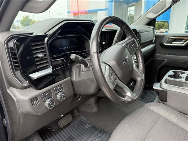 Certified 2022 Chevrolet Silverado 1500 RST image 2