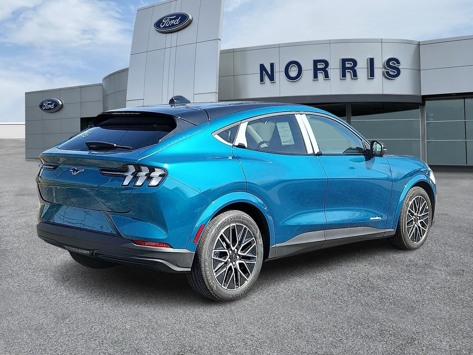 New 2026 Ford Mustang Mach-E Premium AWD/4WD image 4