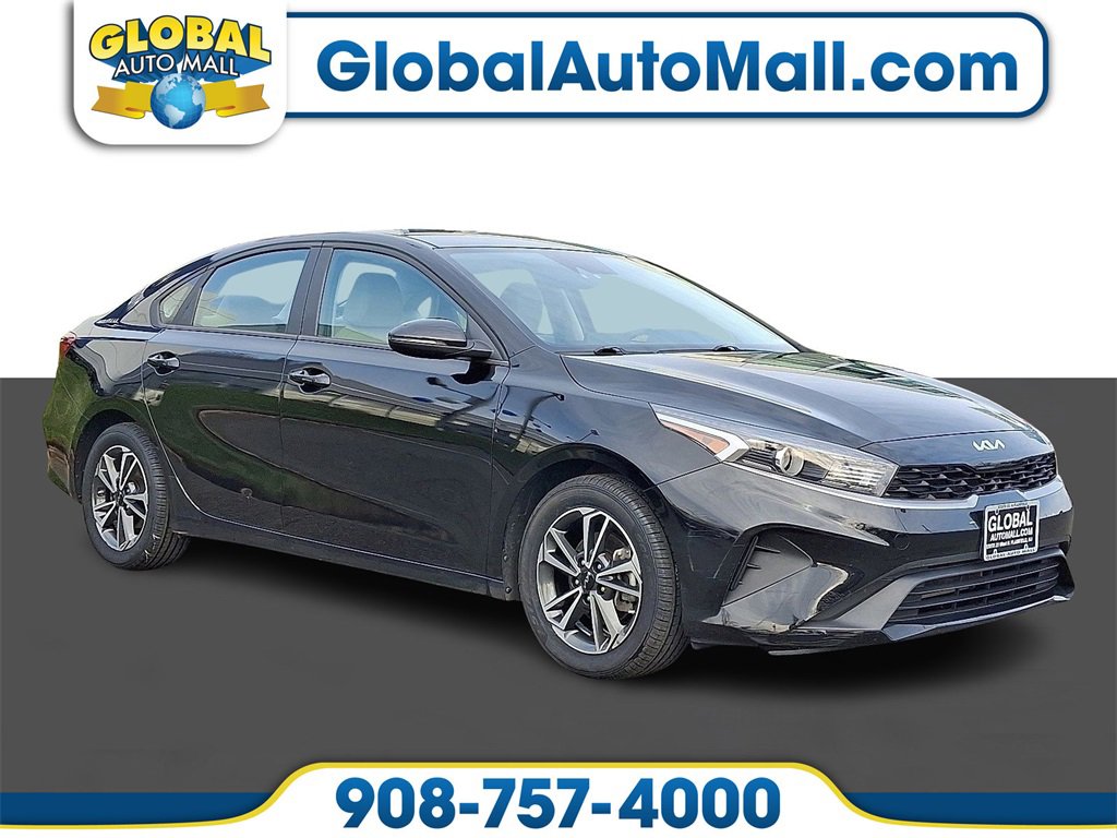 Used 2023 Kia Forte LXS w/ LXS Technology Package