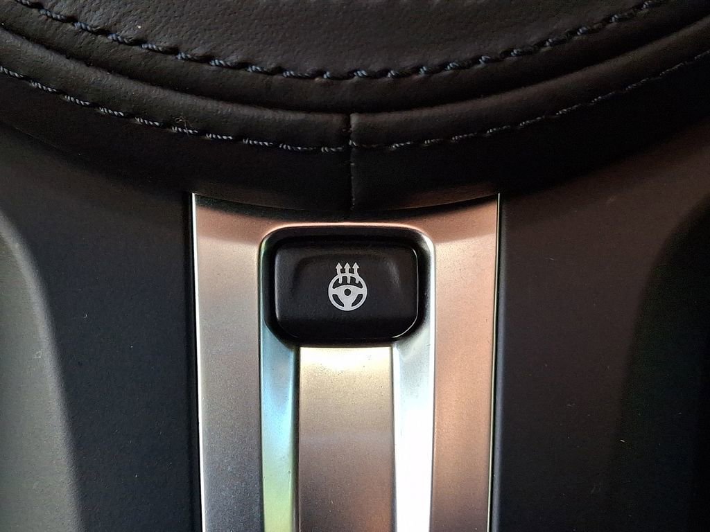 Certified 2024 BMW Z4 sDrive30i w/ Driving Assistance Package image 17