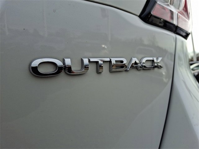 Used 2021 Subaru Outback Premium image 32