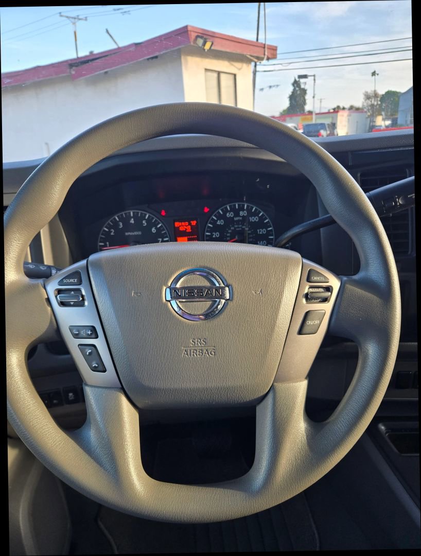 Used 2017 Nissan NV 3500 SV w/ SV Technology Package image 18