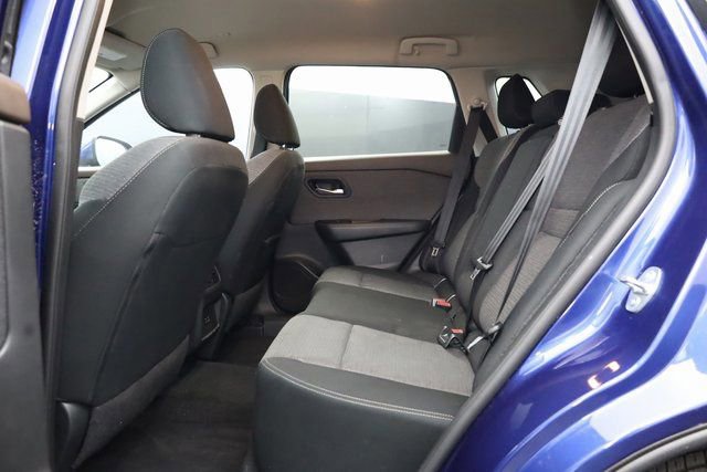 Used 2023 Nissan Rogue SV image 23