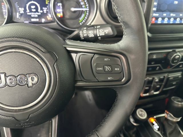 Used 2023 Jeep Wrangler Unlimited w/ Convenience Group image 16