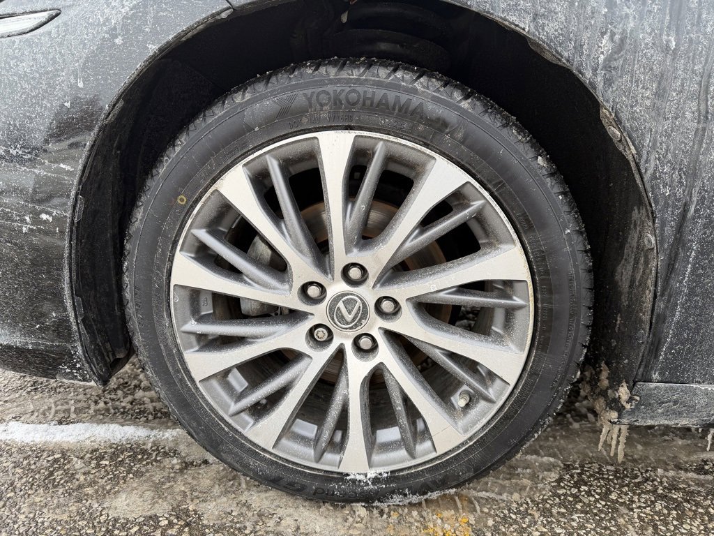 Used 2021 Lexus ES 250 w/ Premium Package image 25