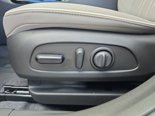 New 2026 Buick Envista Avenir image 18