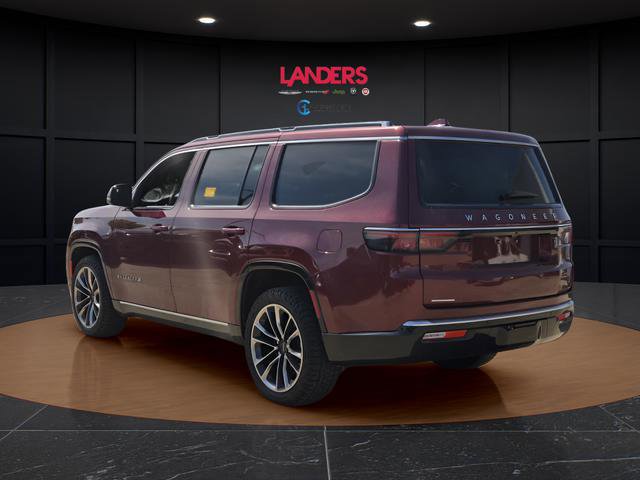 Used 2022 Jeep Wagoneer Series III w/ Premium Group I AWD/4WD image 2