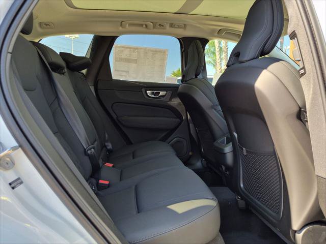 New 2026 Volvo XC60 B5 Plus w/ Climate Package PRO AWD/4WD image 13