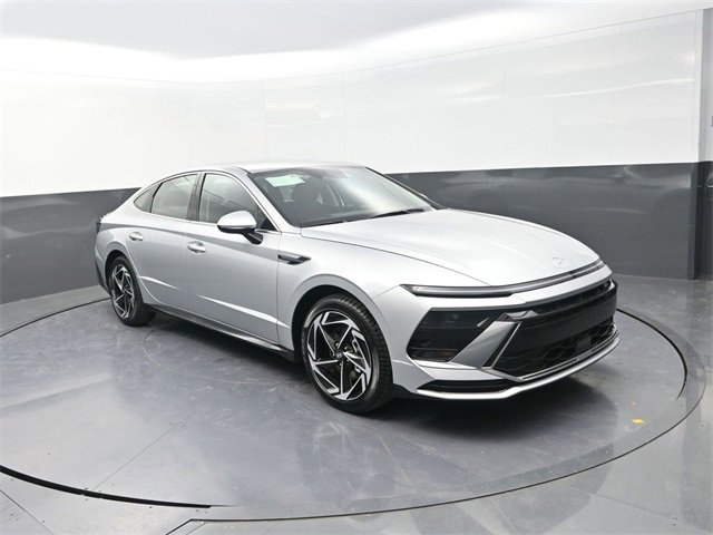 New 2026 Hyundai Sonata SEL image 2