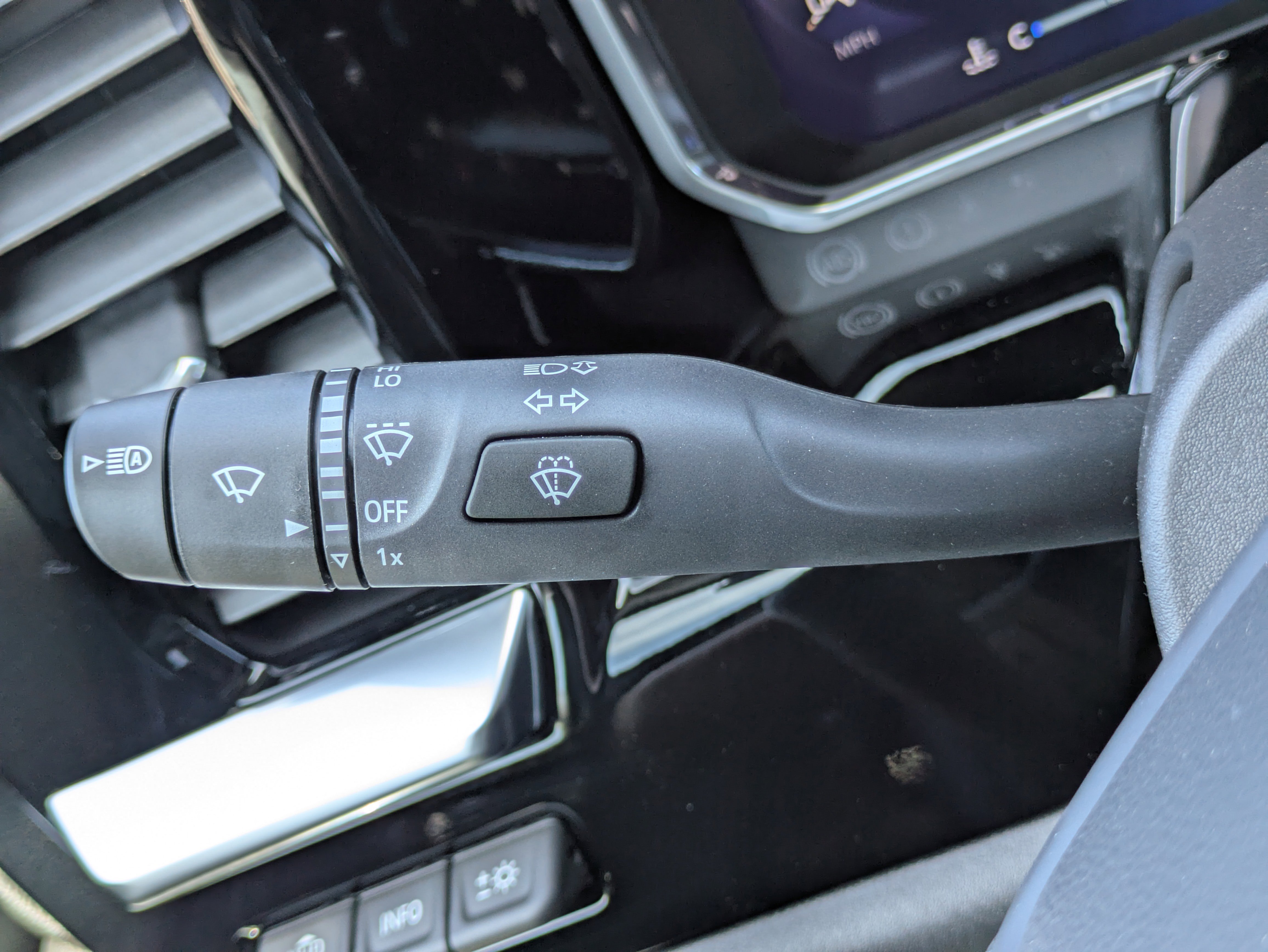 New 2026 Chevrolet Silverado 1500 LTZ AWD/4WD image 18