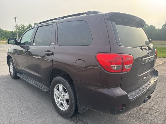 Used 2015 Toyota Sequoia SR5 RWD image 4