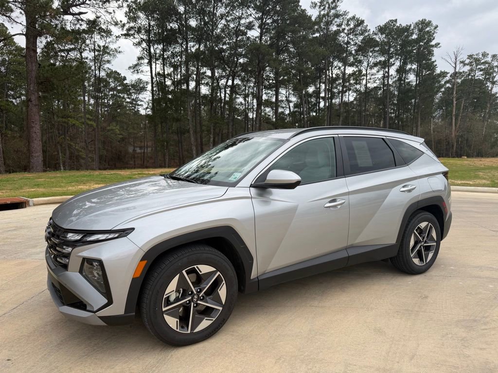 Certified 2025 Hyundai Tucson SEL image 1