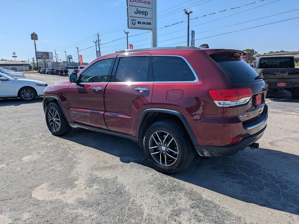 Used 2017 Jeep Grand Cherokee Limited AWD/4WD image 5