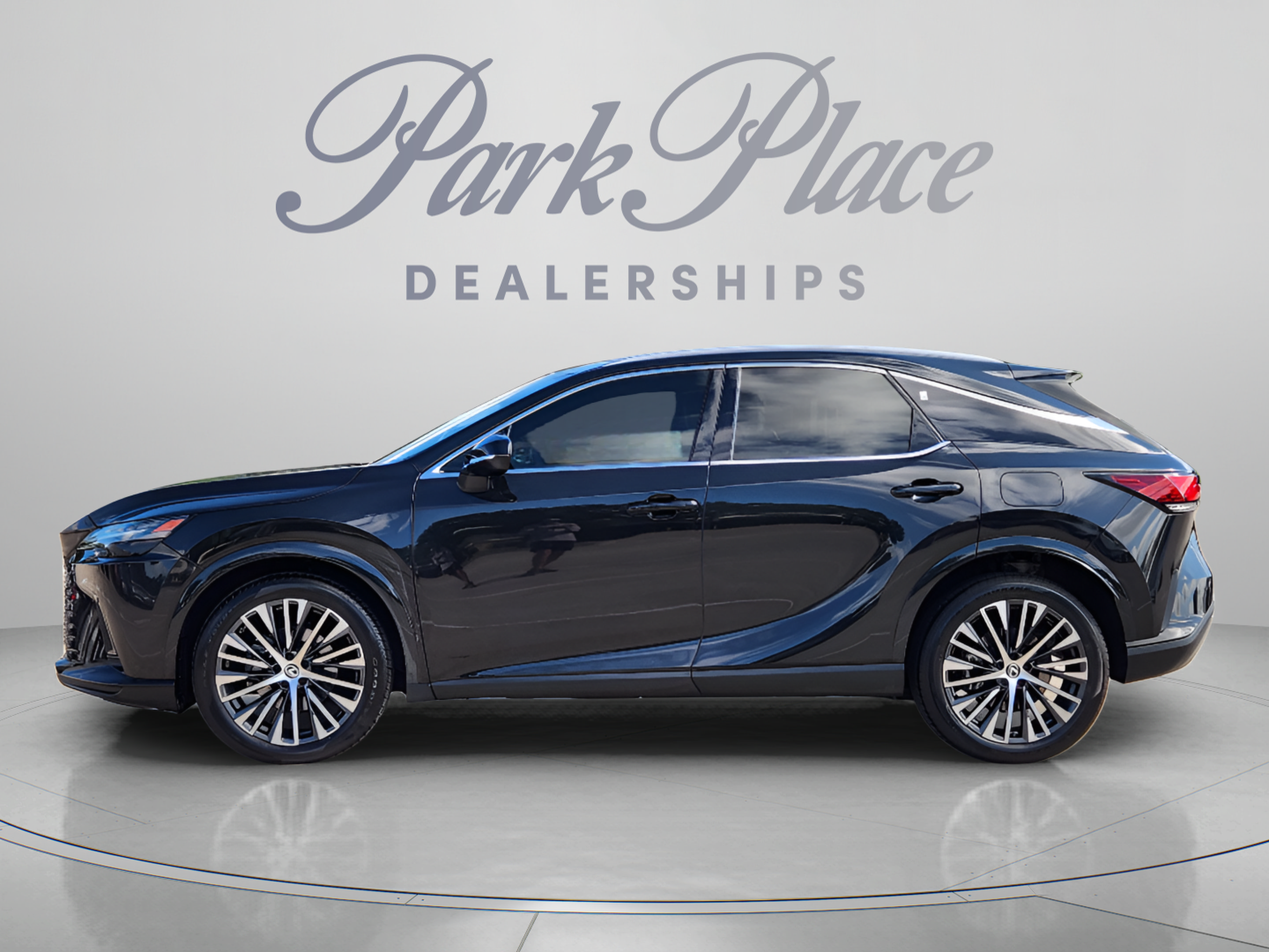 Certified 2023 Lexus RX 350 Premium Plus w/ Cold Area Package FWD image 4