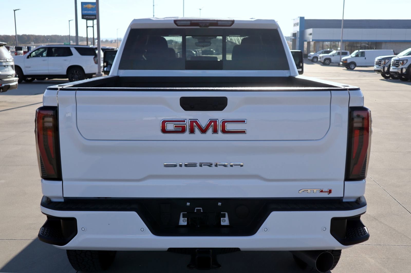 New 2026 GMC Sierra 2500 AT4 w/ AT4 Premium Plus Package AWD/4WD image 5