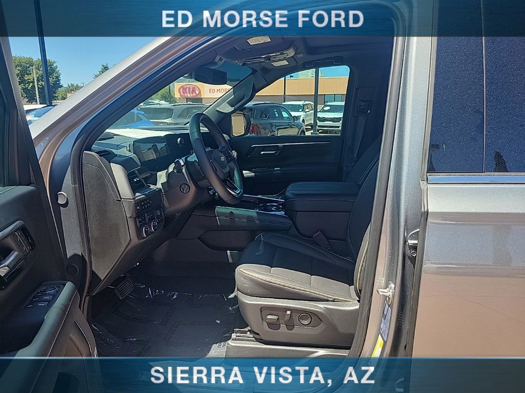 Used 2025 Chevrolet Tahoe Premier w/ Sun And Tow Package AWD/4WD image 9
