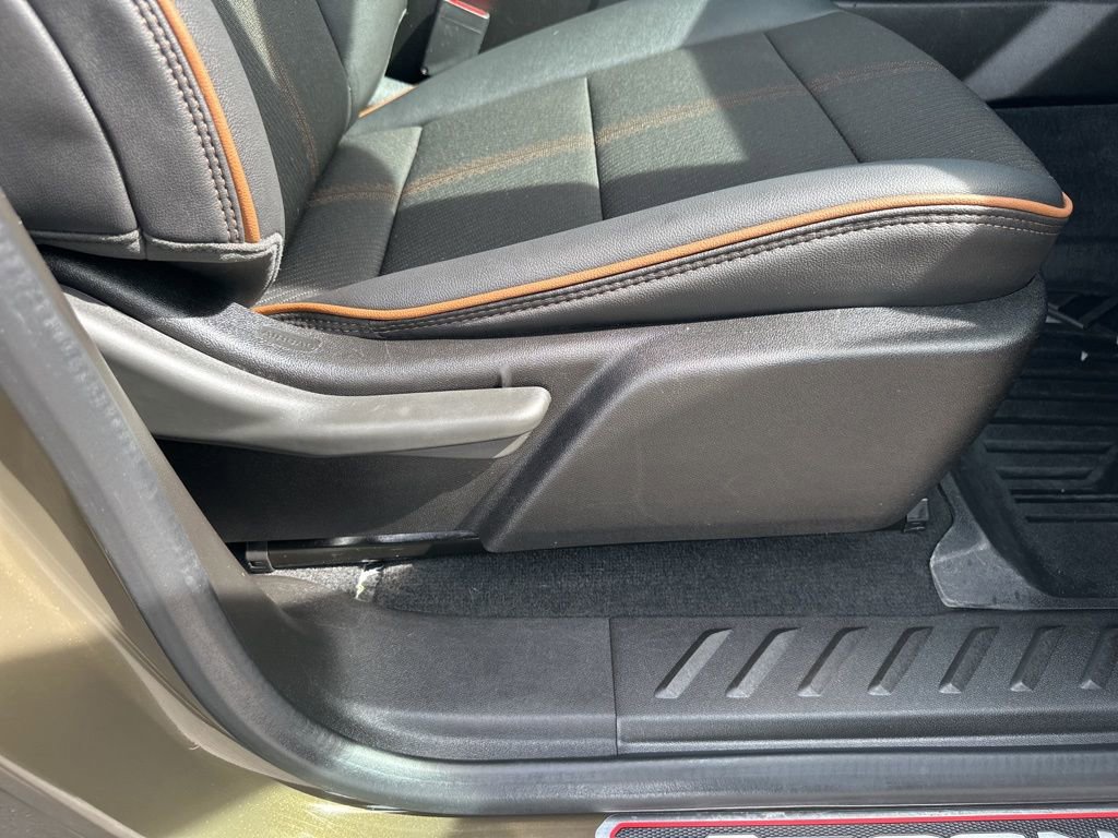 Used 2023 GMC Canyon AT4 w/ Technology Package image 35