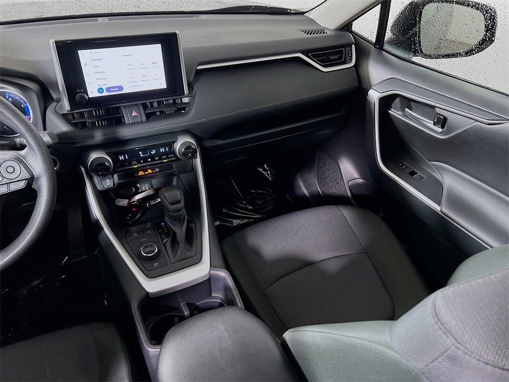 Certified 2025 Toyota RAV4 XLE image 21