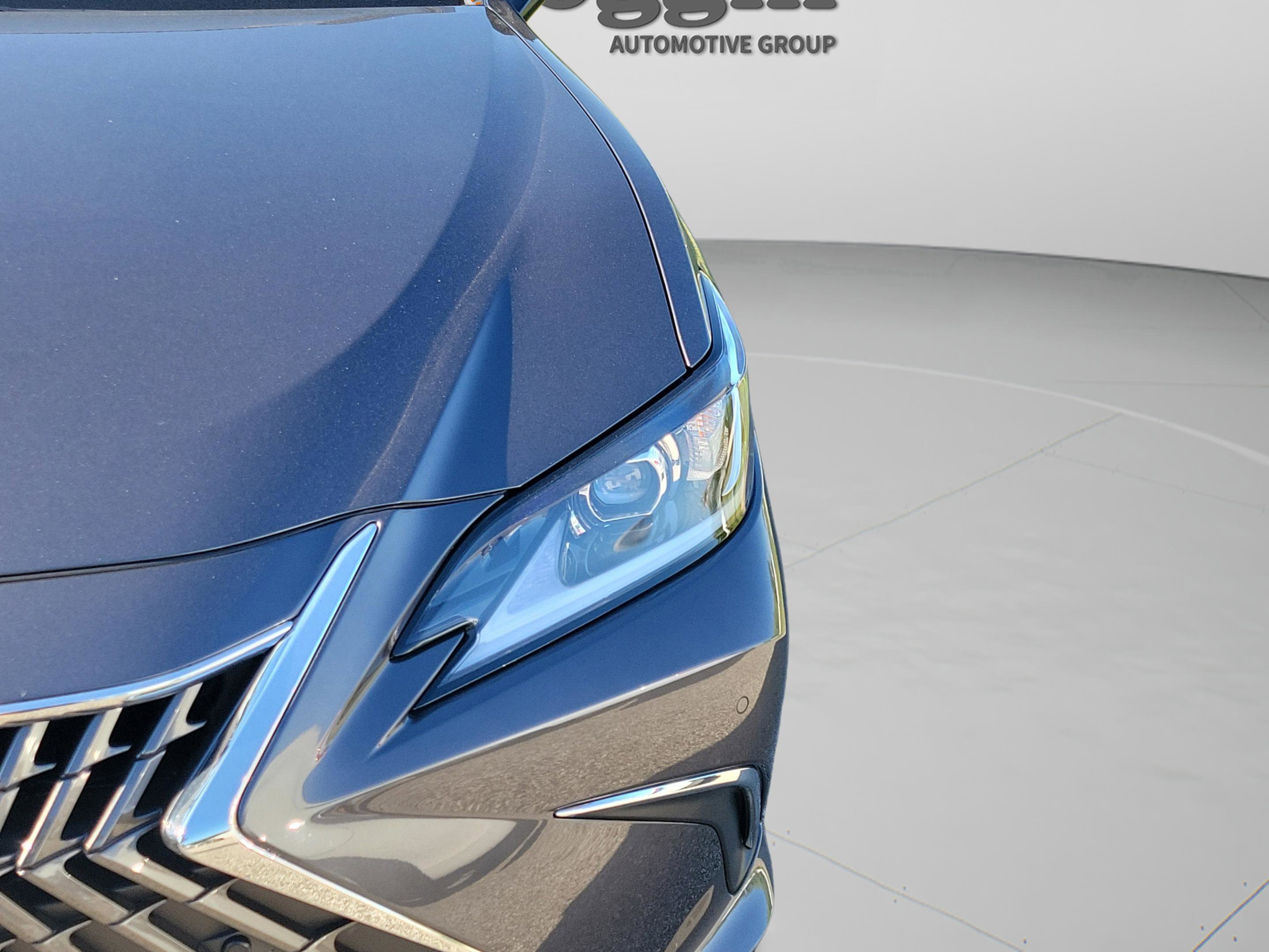 Used 2023 Lexus ES 350 w/ Premium Package FWD image 11