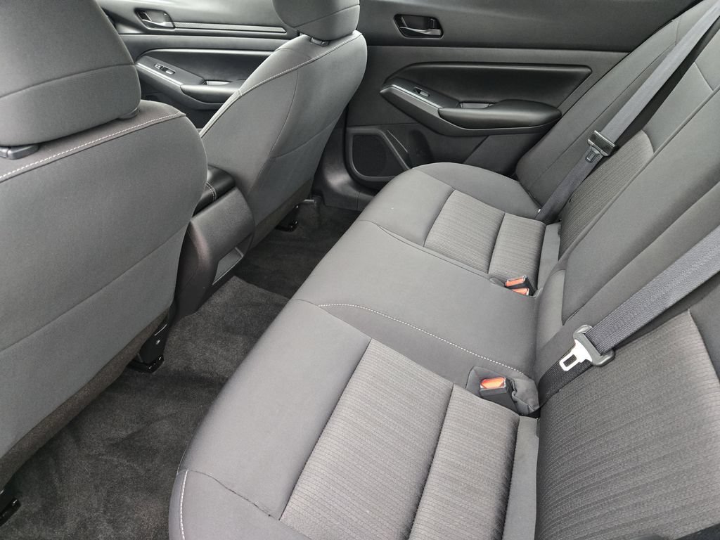Used 2025 Nissan Altima 2.5 S FWD image 29