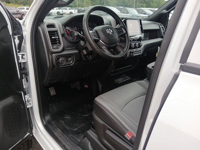 New 2026 RAM 5500 Tradesman w/ Chrome Appearance Group AWD/4WD image 50
