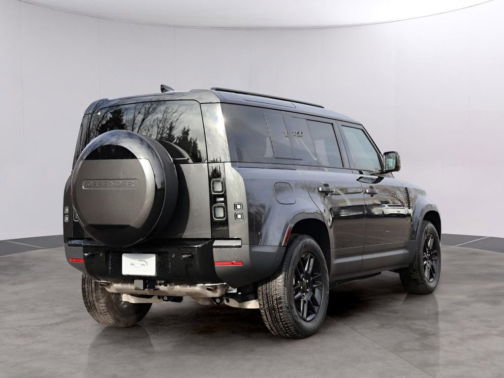 New 2026 Land Rover Defender 110 S image 7