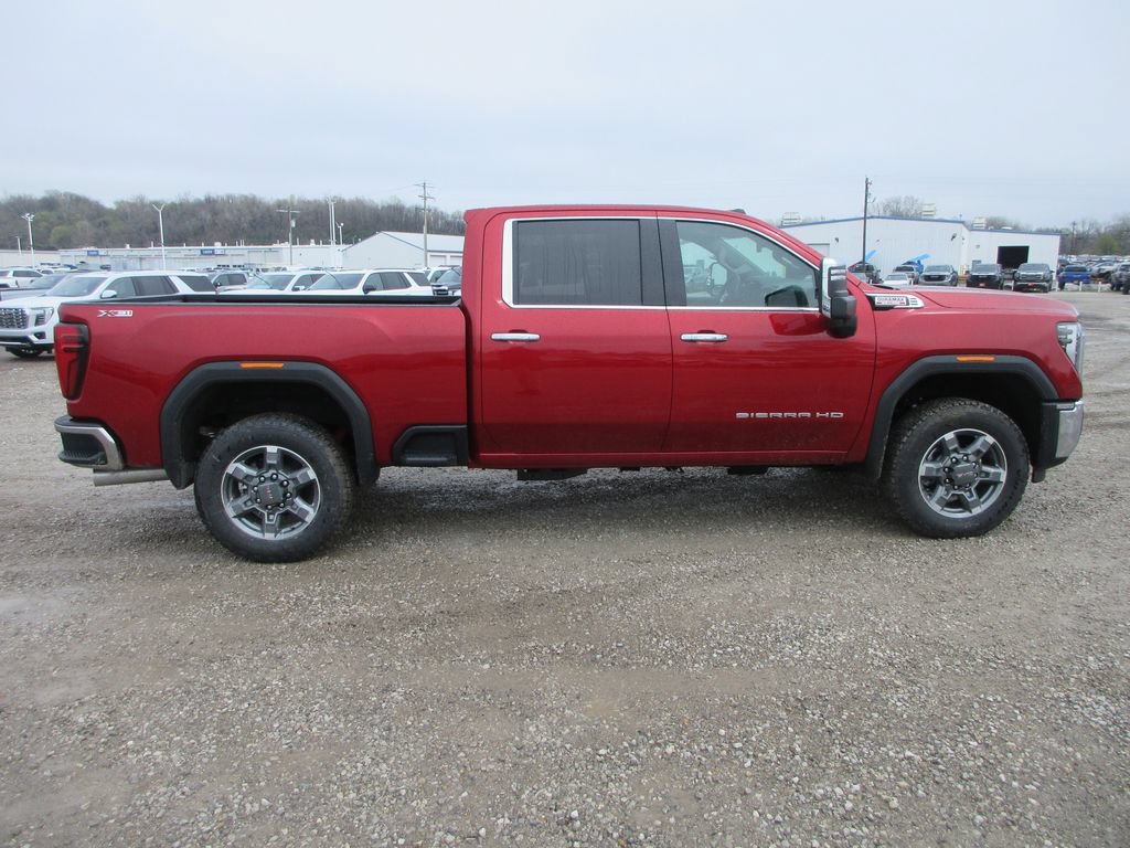 New 2026 GMC Sierra 2500 SLT AWD/4WD image 3