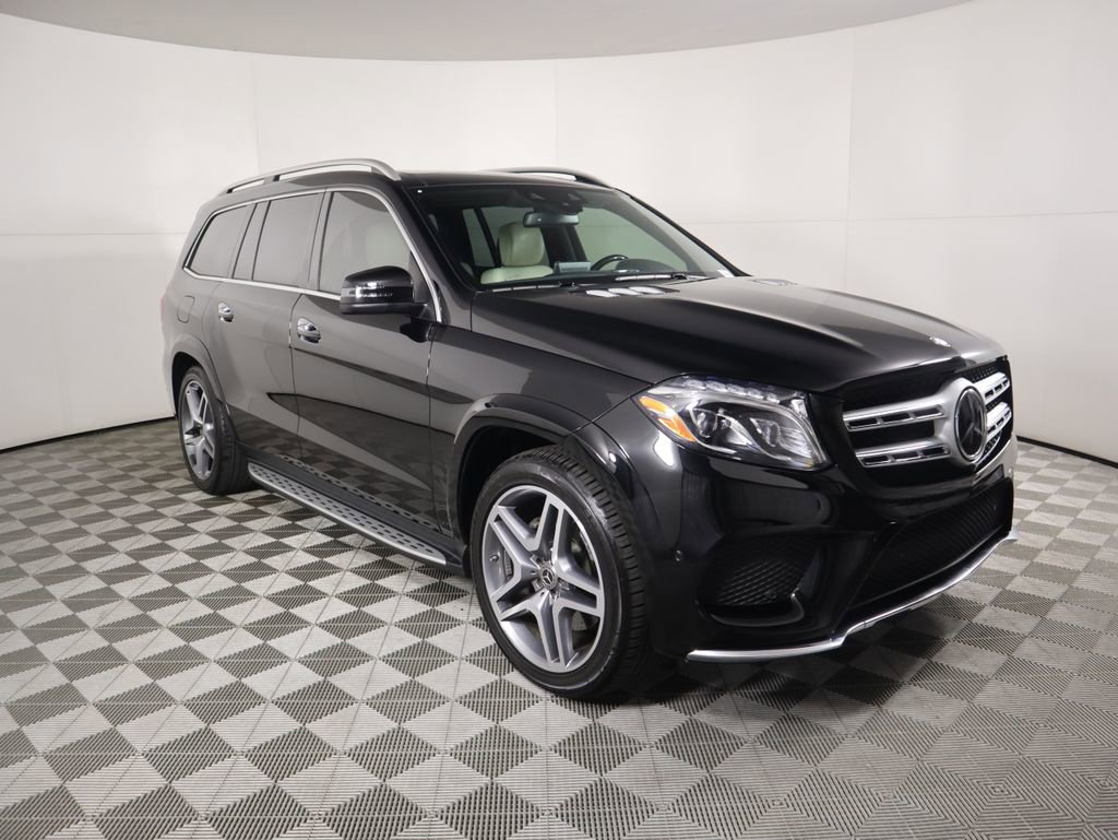 Used 2017 Mercedes-Benz GLS 550 4MATIC image 3
