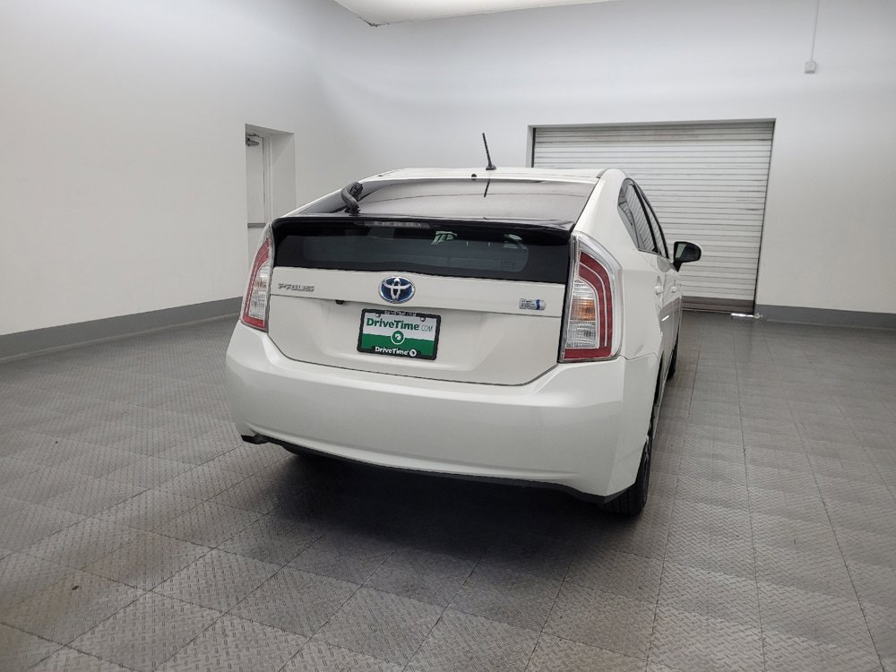 Used 2015 Toyota Prius Two image 7
