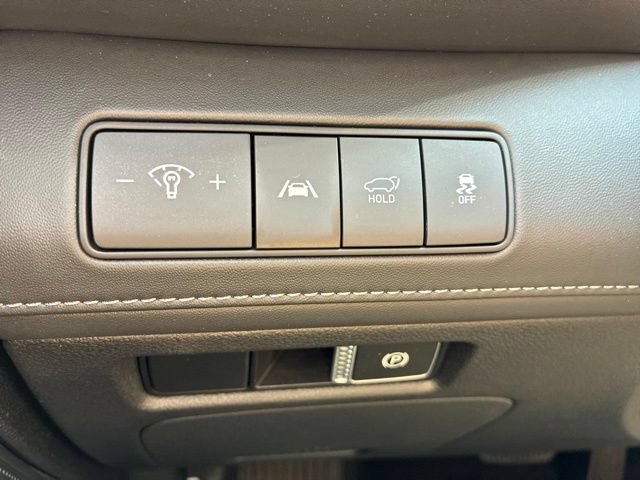Used 2023 Hyundai Santa Fe Limited AWD/4WD image 16