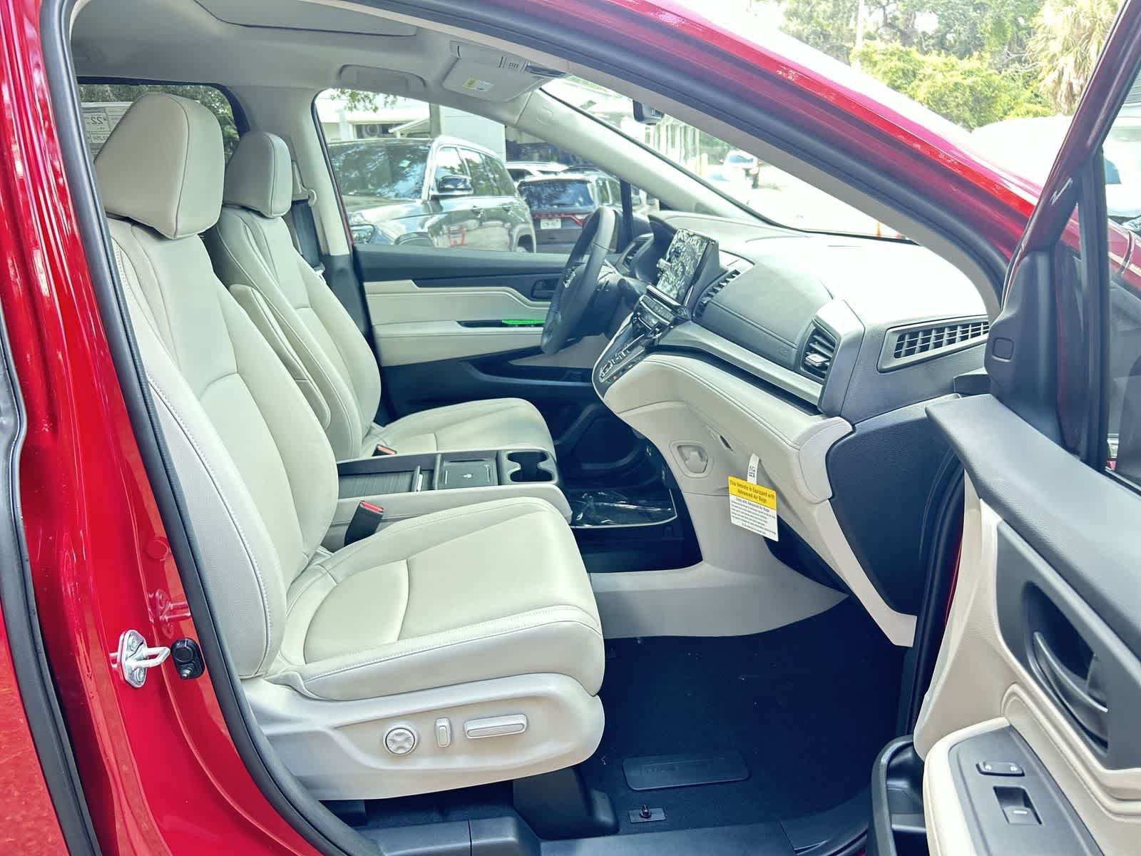 New 2026 Honda Odyssey EX-L image 14