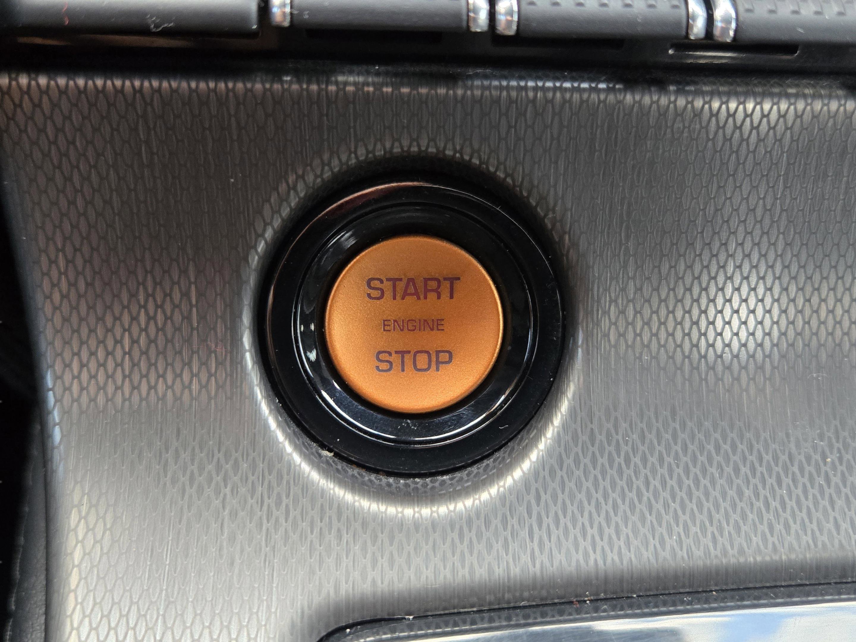 Used 2016 Jaguar F-TYPE S image 25