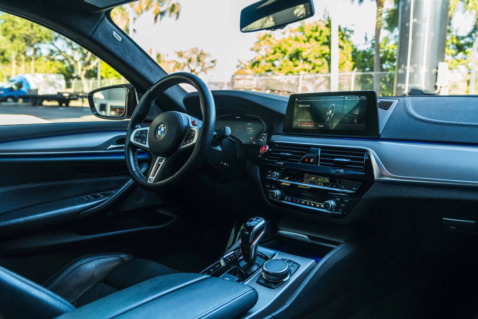 Used 2020 BMW M5 w/ Executive Package image 38