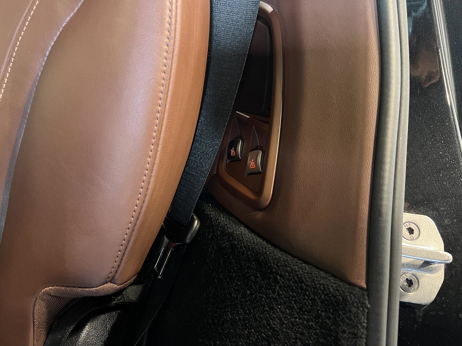 Used 2021 BMW X7 xDrive40i w/ M Sport Package image 37