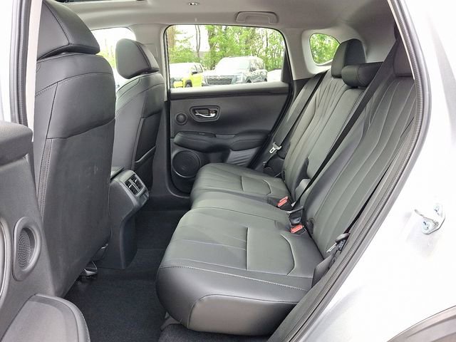 Certified 2025 Acura ADX FWD image 10