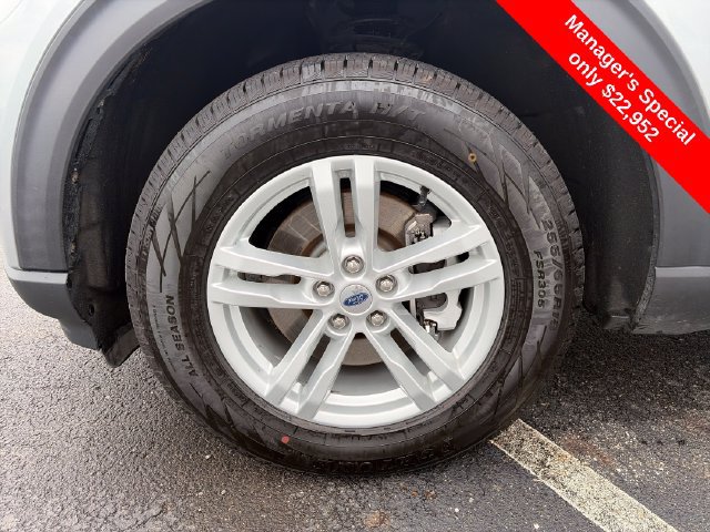 Used 2020 Ford Explorer XLT w/ Comfort Package AWD/4WD image 28