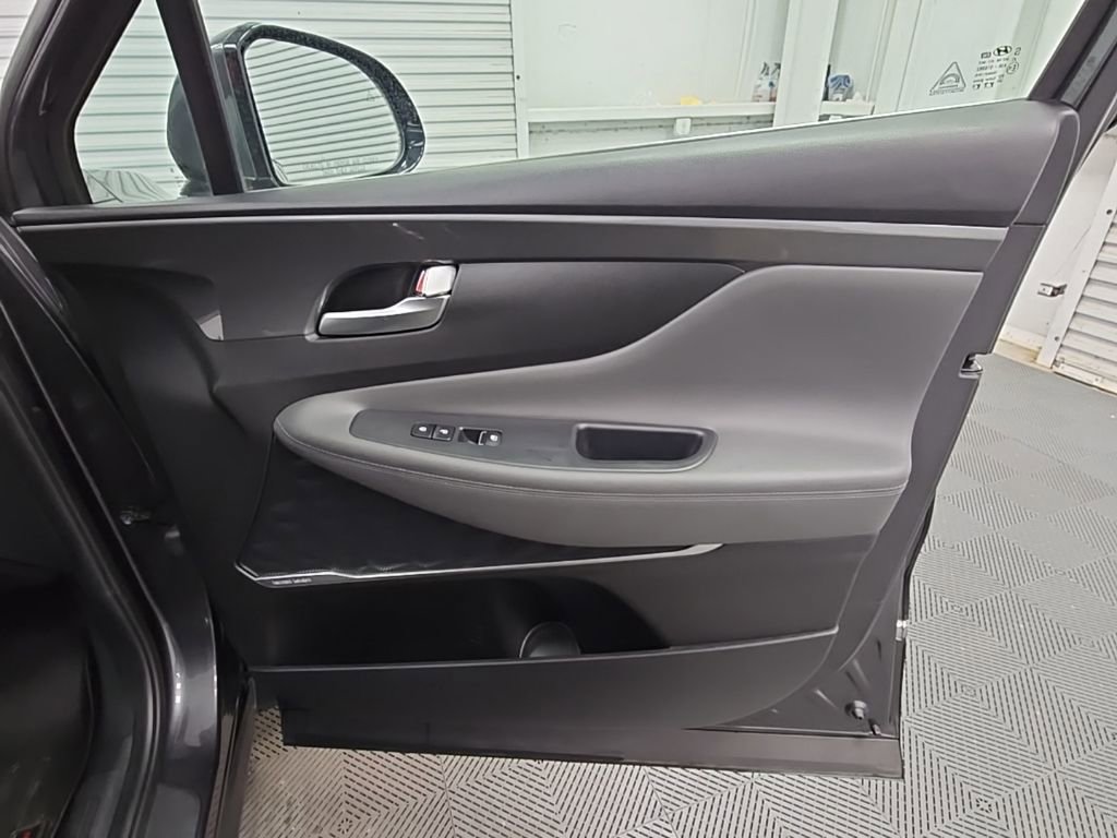 Used 2022 Hyundai Santa Fe Limited image 40