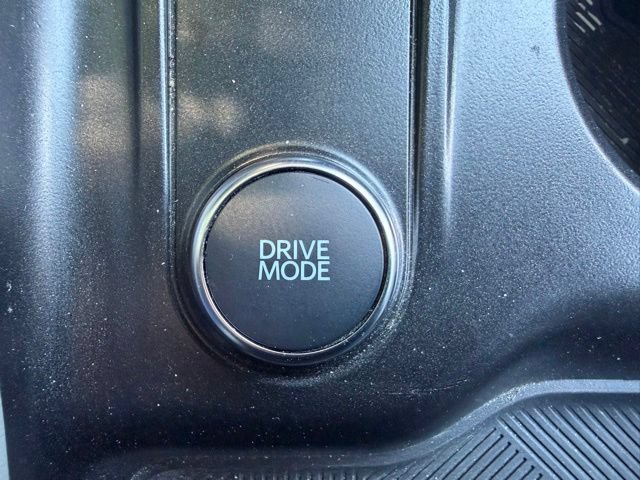 Certified 2025 Ford Explorer Active w/ Active Comfort Package AWD/4WD image 26