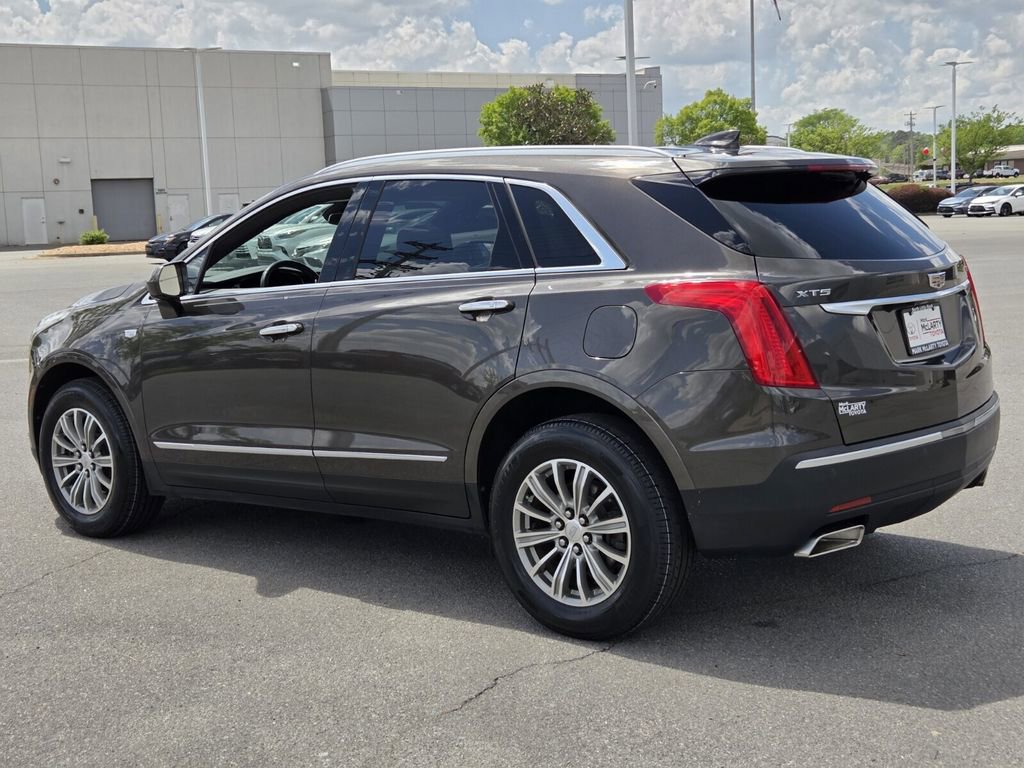 Used 2019 Cadillac XT5 Luxury image 3
