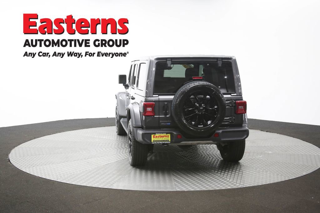 Used 2025 Jeep Wrangler Unlimited Sahara AWD/4WD image 62