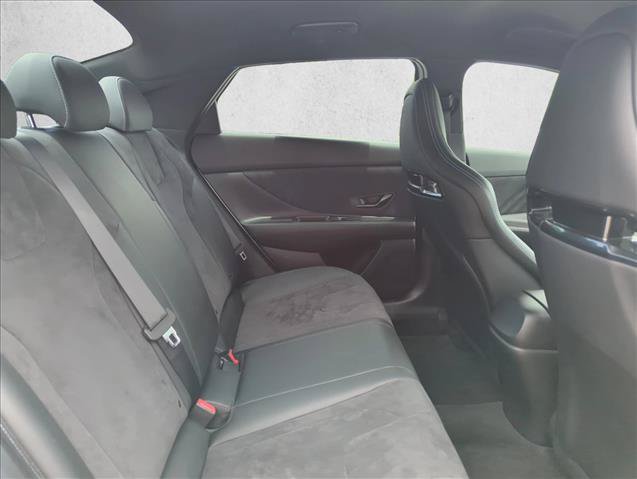 Used 2022 Hyundai Elantra N FWD image 22