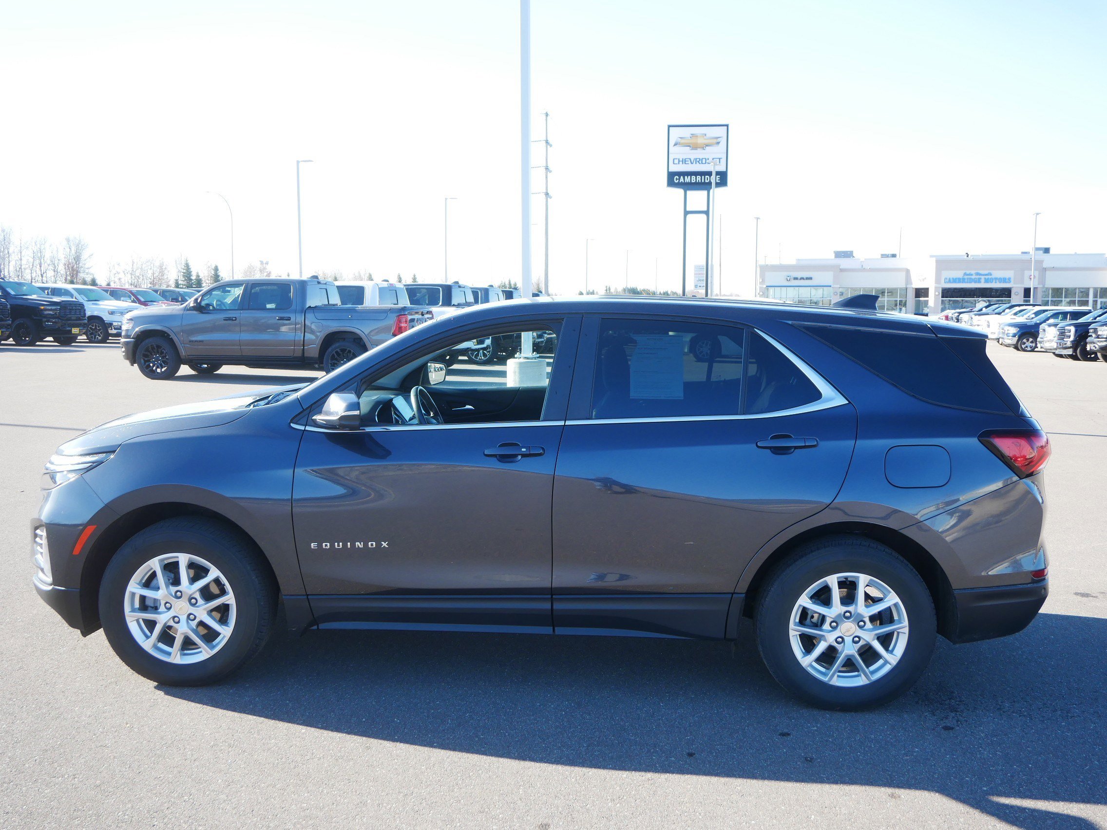 Used 2022 Chevrolet Equinox LT image 4