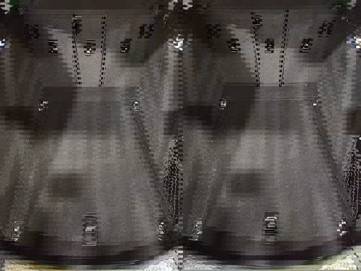 Used 2023 Porsche Macan S image 53