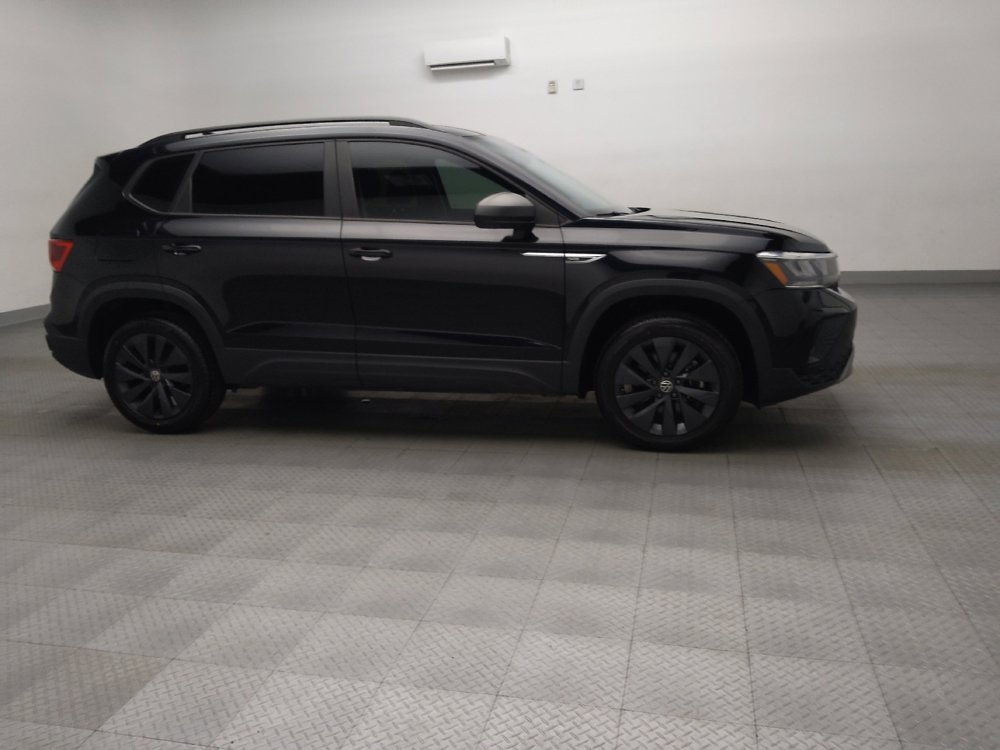 Used 2022 Volkswagen Taos S image 11