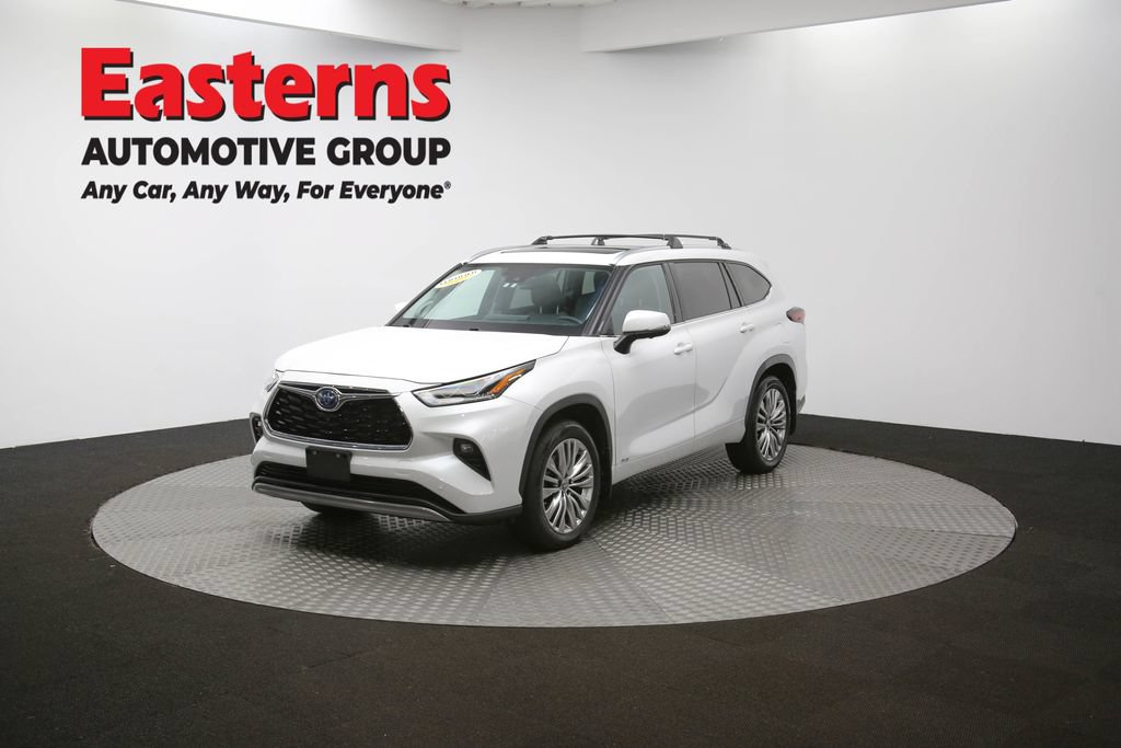 Used 2024 Toyota Highlander Platinum AWD/4WD image 61