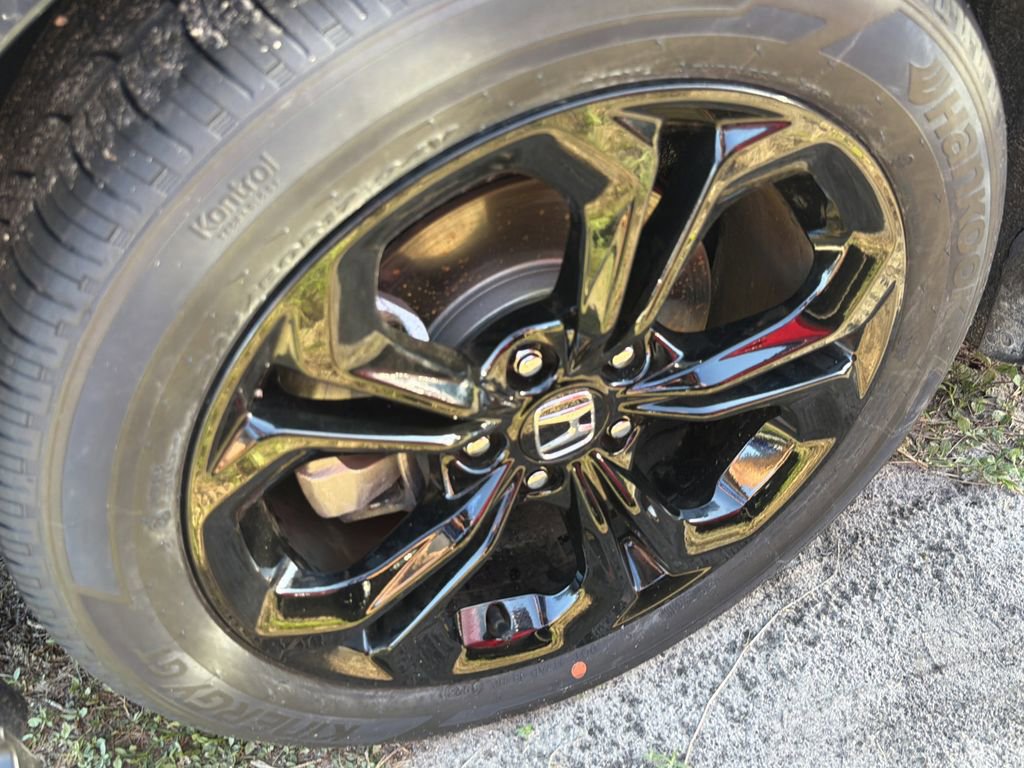 Used 2025 Honda Accord SE image 5
